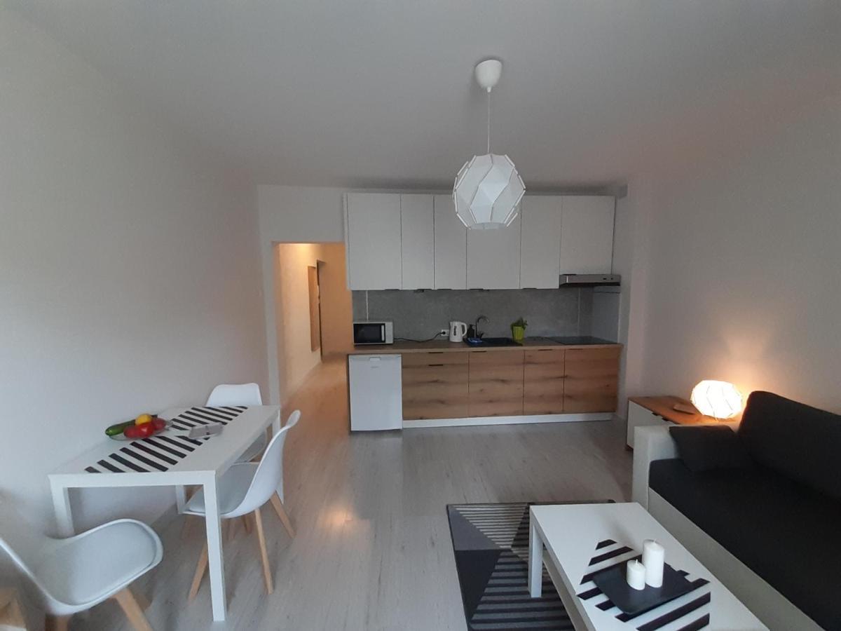 Apartamenty Lewa Łódź Buitenkant foto